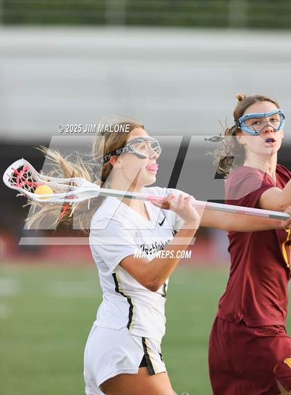 Thumbnail 3 in Menlo-Atherton @ Archbishop Mitty photogallery.