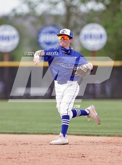 Thumbnail 3 in Mullen @ Grandview photogallery.