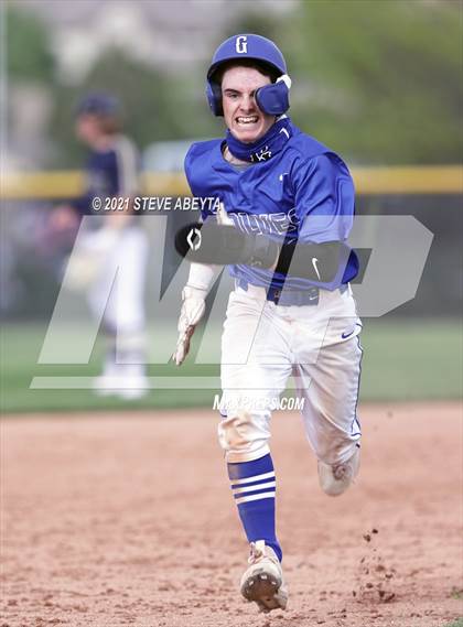 Thumbnail 2 in Mullen @ Grandview photogallery.