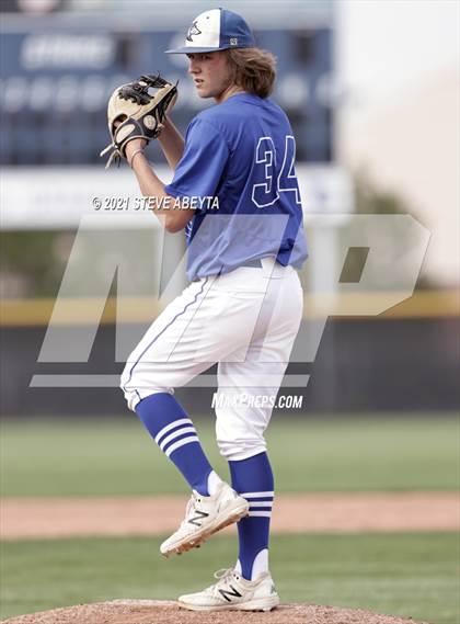 Thumbnail 1 in Mullen @ Grandview photogallery.