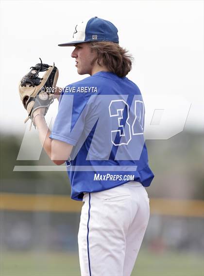 Thumbnail 1 in Mullen @ Grandview photogallery.