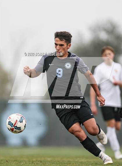 Thumbnail 2 in Clovis West @ Clovis North photogallery.