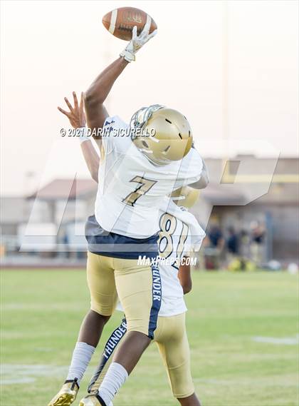 Thumbnail 3 in Desert Vista @ Perry photogallery.