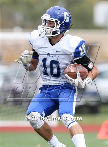 Thumbnail 1 in Geneseo vs. Red Jacket (Section 5 Class D Semifinal) photogallery.