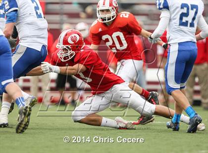 Thumbnail 3 in Geneseo vs. Red Jacket (Section 5 Class D Semifinal) photogallery.