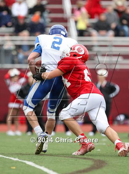 Thumbnail 3 in Geneseo vs. Red Jacket (Section 5 Class D Semifinal) photogallery.
