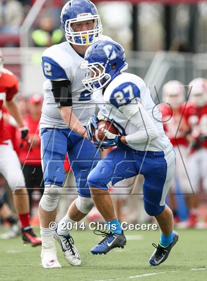 Thumbnail 1 in Geneseo vs. Red Jacket (Section 5 Class D Semifinal) photogallery.