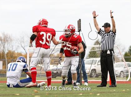 Thumbnail 3 in Geneseo vs. Red Jacket (Section 5 Class D Semifinal) photogallery.