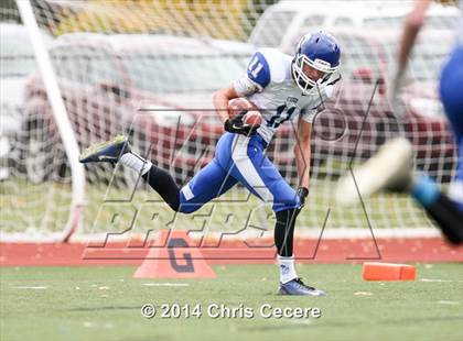 Thumbnail 2 in Geneseo vs. Red Jacket (Section 5 Class D Semifinal) photogallery.