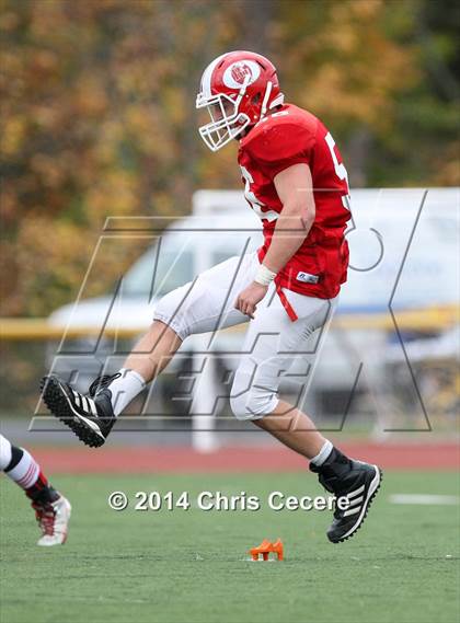 Thumbnail 3 in Geneseo vs. Red Jacket (Section 5 Class D Semifinal) photogallery.