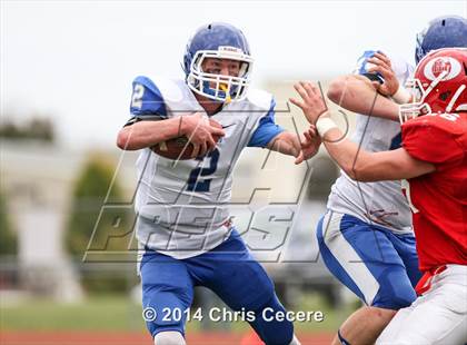 Thumbnail 3 in Geneseo vs. Red Jacket (Section 5 Class D Semifinal) photogallery.