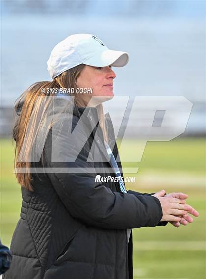 Thumbnail 2 in Valor Christian @ Regis Jesuit photogallery.