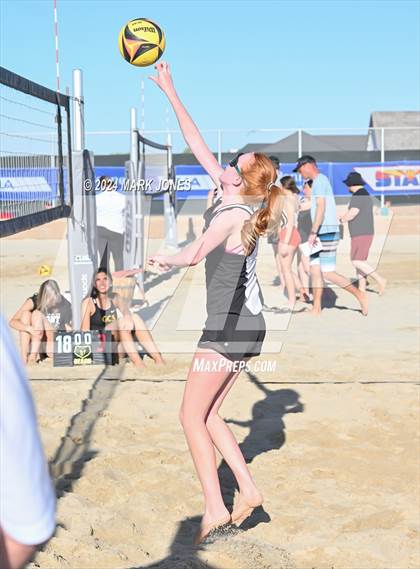 Thumbnail 1 in Gilbert Christian vs. Cicero Prep Academy (AIA DII Pairs Round 1 Playoff) photogallery.