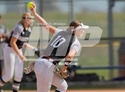 Thumbnail 1 in Norfolk vs. Lincoln Northeast photogallery.