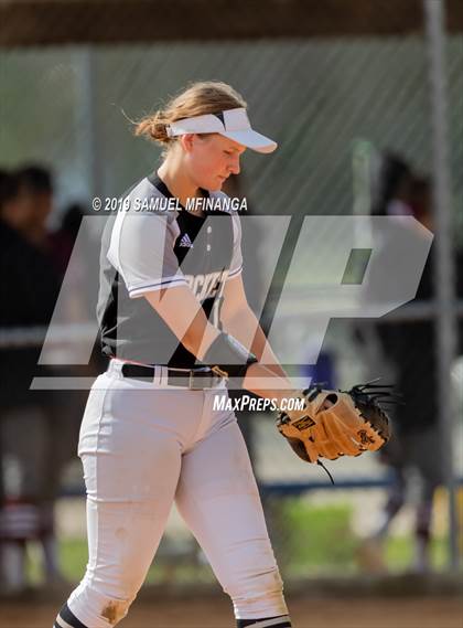Thumbnail 3 in Norfolk vs. Lincoln Northeast photogallery.