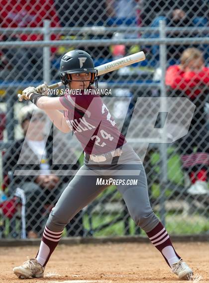 Thumbnail 1 in Norfolk vs. Lincoln Northeast photogallery.