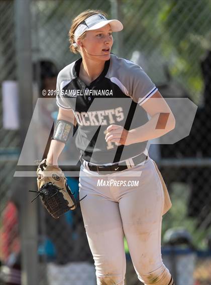 Thumbnail 2 in Norfolk vs. Lincoln Northeast photogallery.