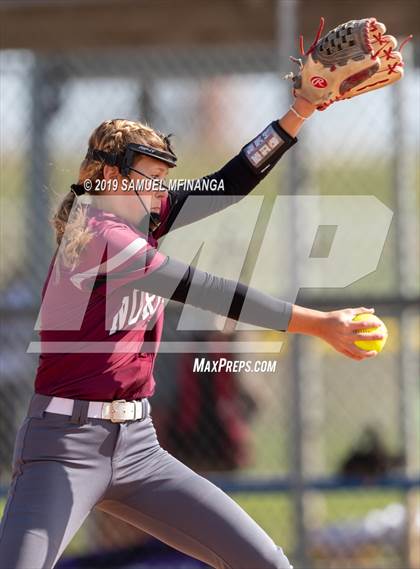 Thumbnail 1 in Norfolk vs. Lincoln Northeast photogallery.