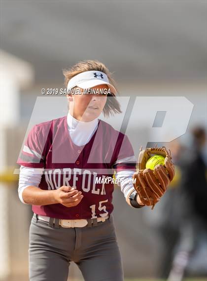 Thumbnail 2 in Norfolk vs. Lincoln Northeast photogallery.