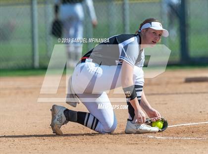 Thumbnail 2 in Norfolk vs. Lincoln Northeast photogallery.