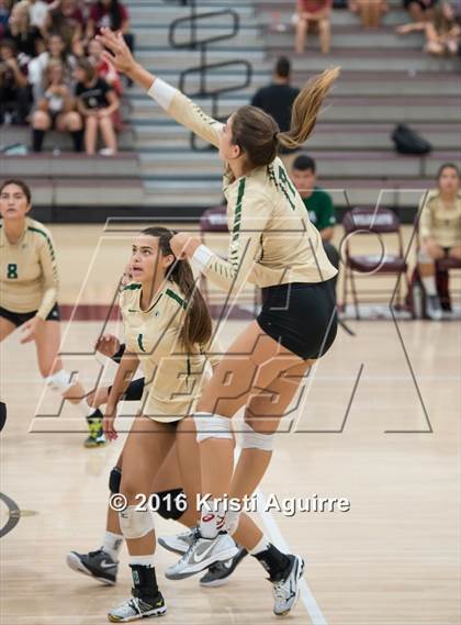 Thumbnail 1 in Paloma Valley vs. Murrieta Mesa photogallery.