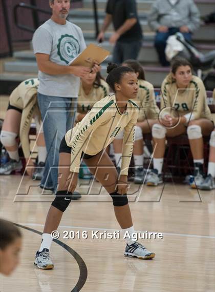 Thumbnail 3 in Paloma Valley vs. Murrieta Mesa photogallery.