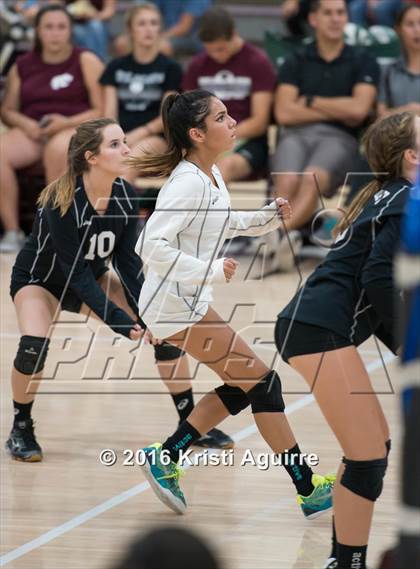Thumbnail 1 in Paloma Valley vs. Murrieta Mesa photogallery.