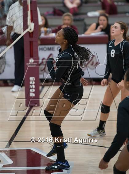 Thumbnail 1 in Paloma Valley vs. Murrieta Mesa photogallery.