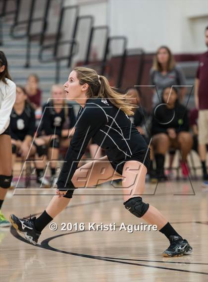 Thumbnail 2 in Paloma Valley vs. Murrieta Mesa photogallery.