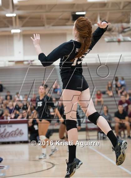 Thumbnail 3 in Paloma Valley vs. Murrieta Mesa photogallery.