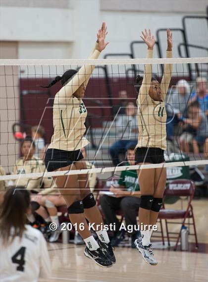 Thumbnail 3 in Paloma Valley vs. Murrieta Mesa photogallery.