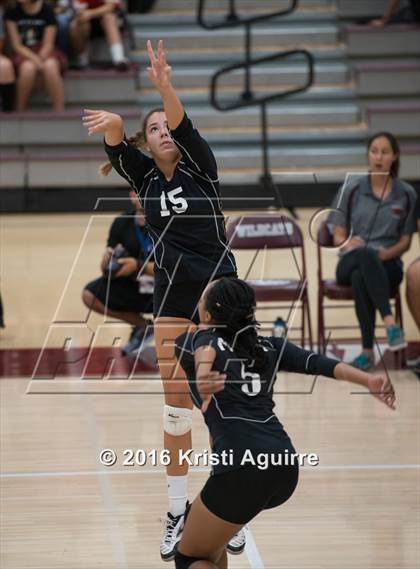 Thumbnail 3 in Paloma Valley vs. Murrieta Mesa photogallery.