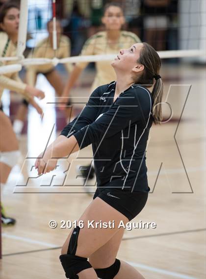 Thumbnail 1 in Paloma Valley vs. Murrieta Mesa photogallery.