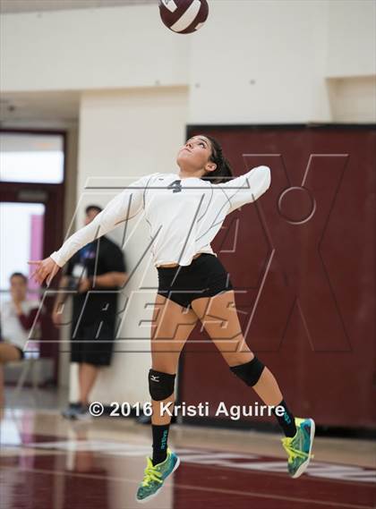 Thumbnail 3 in Paloma Valley vs. Murrieta Mesa photogallery.