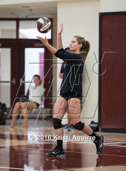 Thumbnail 2 in Paloma Valley vs. Murrieta Mesa photogallery.