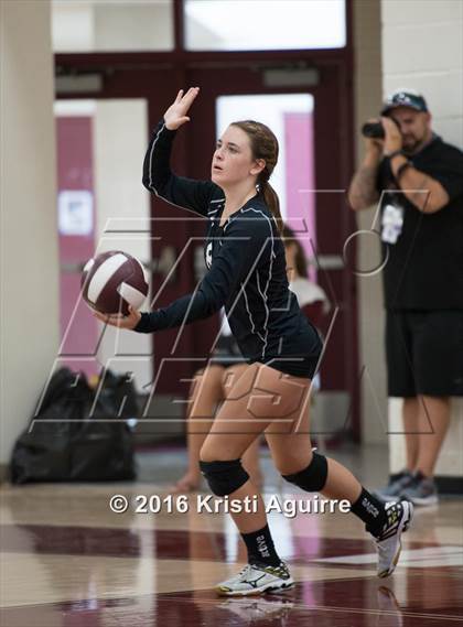 Thumbnail 2 in Paloma Valley vs. Murrieta Mesa photogallery.