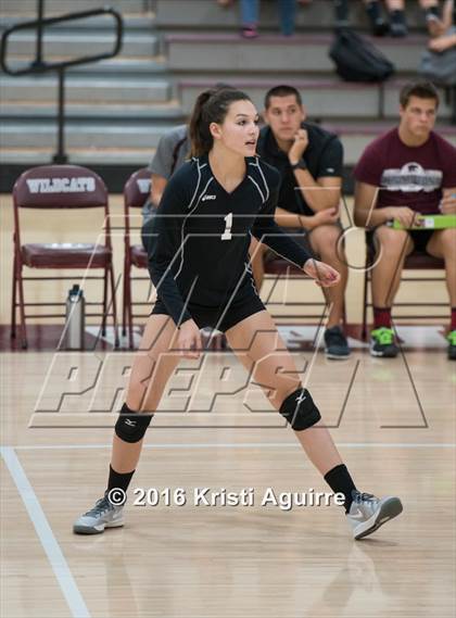 Thumbnail 1 in Paloma Valley vs. Murrieta Mesa photogallery.