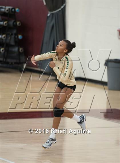 Thumbnail 1 in Paloma Valley vs. Murrieta Mesa photogallery.