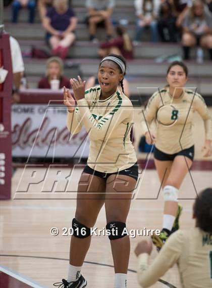 Thumbnail 1 in Paloma Valley vs. Murrieta Mesa photogallery.