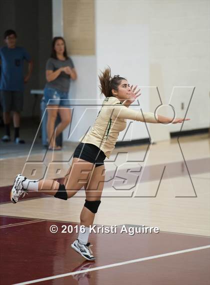 Thumbnail 1 in Paloma Valley vs. Murrieta Mesa photogallery.