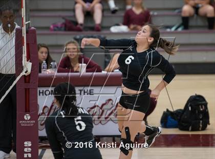 Thumbnail 2 in Paloma Valley vs. Murrieta Mesa photogallery.