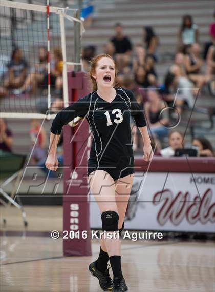 Thumbnail 1 in Paloma Valley vs. Murrieta Mesa photogallery.