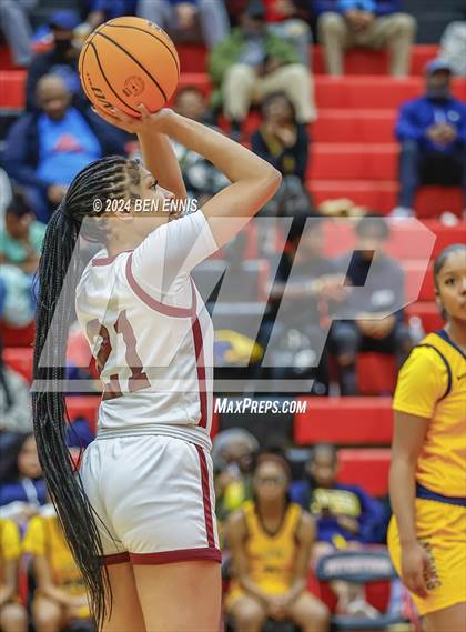 Thumbnail 3 in Union Grove vs. Eagle's Landing (Region 2-AAAAA Tournament) photogallery.