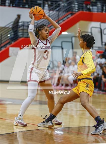 Thumbnail 2 in Union Grove vs. Eagle's Landing (Region 2-AAAAA Tournament) photogallery.