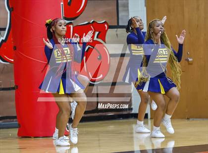 Thumbnail 1 in Union Grove vs. Eagle's Landing (Region 2-AAAAA Tournament) photogallery.