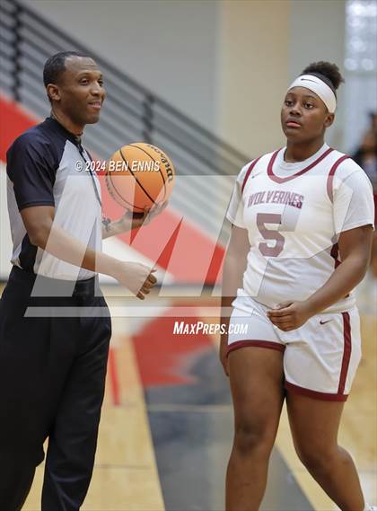 Thumbnail 2 in Union Grove vs. Eagle's Landing (Region 2-AAAAA Tournament) photogallery.