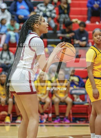 Thumbnail 1 in Union Grove vs. Eagle's Landing (Region 2-AAAAA Tournament) photogallery.