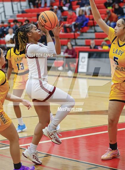 Thumbnail 1 in Union Grove vs. Eagle's Landing (Region 2-AAAAA Tournament) photogallery.