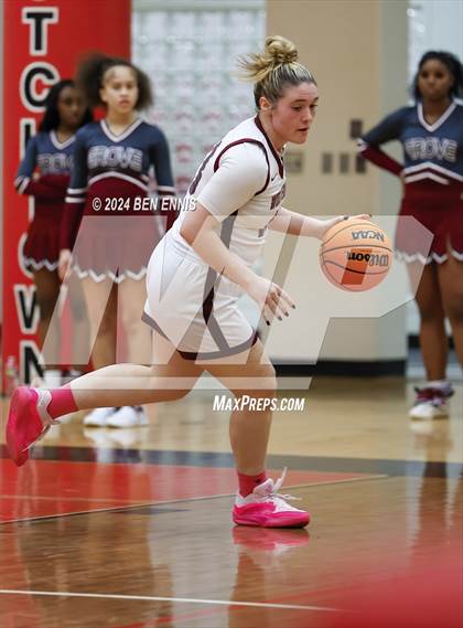 Thumbnail 3 in Union Grove vs. Eagle's Landing (Region 2-AAAAA Tournament) photogallery.