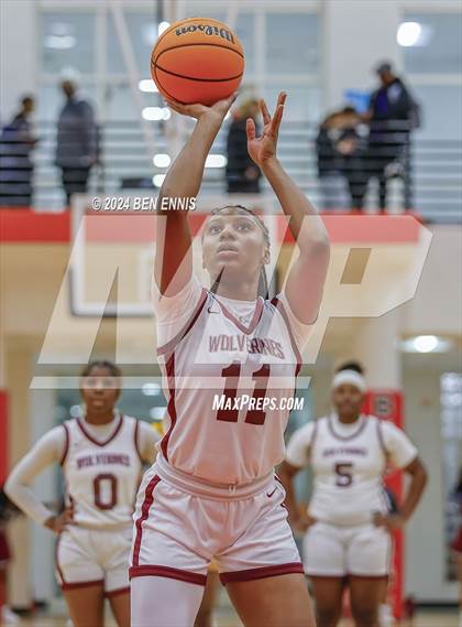 Thumbnail 1 in Union Grove vs. Eagle's Landing (Region 2-AAAAA Tournament) photogallery.